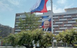 Пёньяны гудамж талбайг Путины зургаар чимжээ