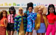 Тоглоомын бизнесийн "нууц" задлах Black Barbie