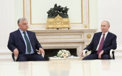Орбан, Путин нар 2.5 цаг ярилцжээ