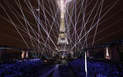 Парис 2024: Гэрлийн хот гэрэлтэж, дэлхий түүнд дурлав