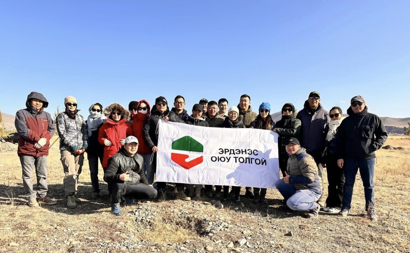 Эрдэнэс Оюу Толгой ХХК "Баялаг" бичил төглийг баяжууллаа