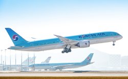 Европын холбоо: Korean Air, Asiana Airline компанитай нэгтгэхийг зөвшөөрөв