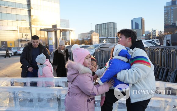 Фото сурвалжлага: Хүүхдүүд тоглох газаргүй ХОТ