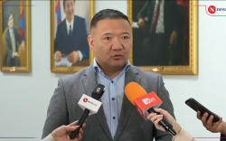 "Дэлхийд гардаг ганц гарцаа нэг улсад найр тавиад өгч болохгүй"