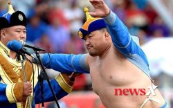 Х.Мөнхбаатар арслан 7 жилийн дараа Бөхийн өргөөнд зодоглоно