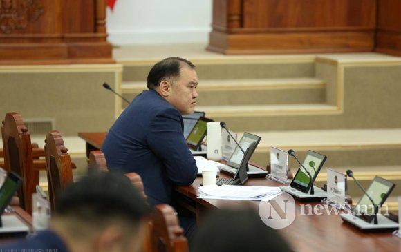 Л.Гантөмөр: Төр дамын наймаанаас салах хэрэгтэй байна