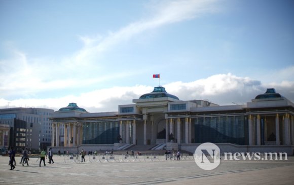 Зарим нутгаар бороо, нойтон цас орж, сэрүүснэ
