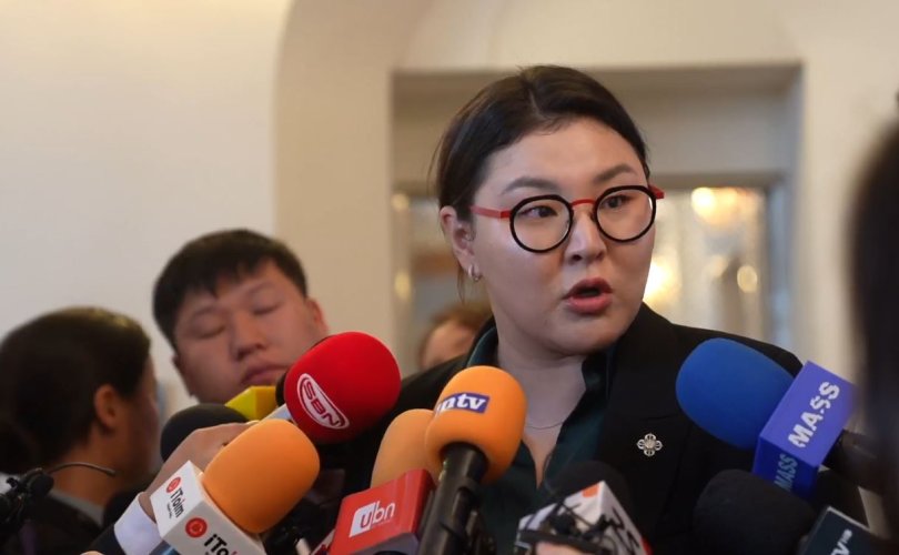 Э.Болормаа: Гадаадын компаниас санхүүжсэн гэх асуудлаар надтай холбогдоогүй