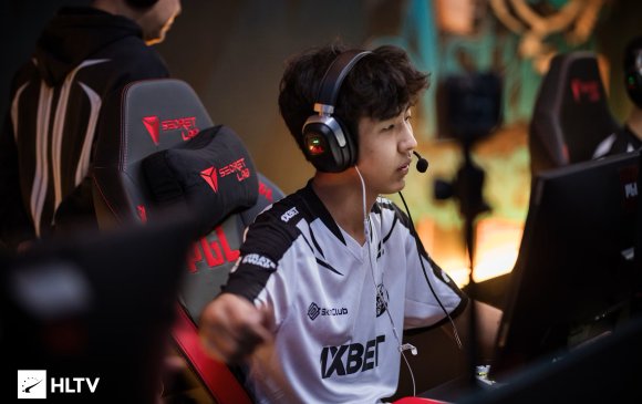 PGL Astana: The MongolZ NAVI-г ялж, 3-0-ээр плей-оффт шалгарав