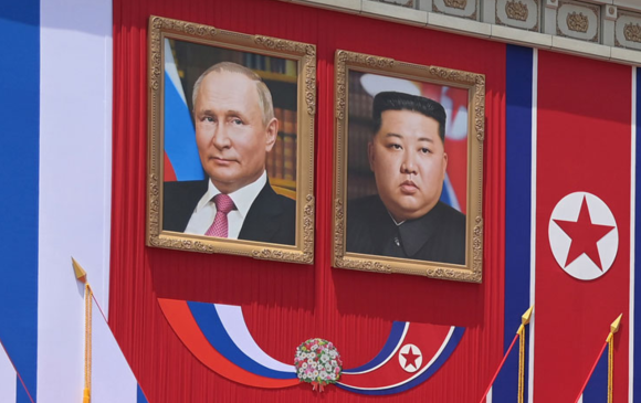 Хойд Солонгосын Аюулгүй байдлын сайд Орост айлчилж байна