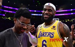 ЛеБрон бага хүүтэйгээ хамт NBA-д тоглохын төлөө гэрээгээ сунгах уу?