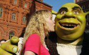 Оросын хууль тогтоогчид Шрекийн эсрэг дайн зарлав