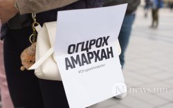 "Огцрох амархан" жагсаал Ялалтын талбайд үргэлжилнэ