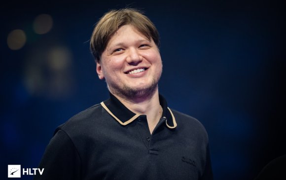 Украины мэргэн бууч S1mple тулааны талбартаа эргэн ирлээ