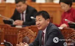 "Хамтарсан засгийг унагаж, нэг нам дангаар засаглавал хол явахгүй"