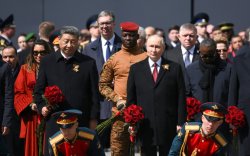 Вучич Москвад айлчилсан ч Европын холбоонд элсмээр байна