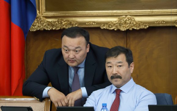 Гүйцэтгэх ажилд тавих парламентын хяналт сэдвээр мэдээлэл сонсов