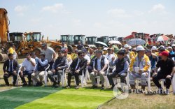 Ази-Европыг холбосон авто замын сүлжээг нэмэх бүтээн байгуулалтын ажлыг эхлүүллээ