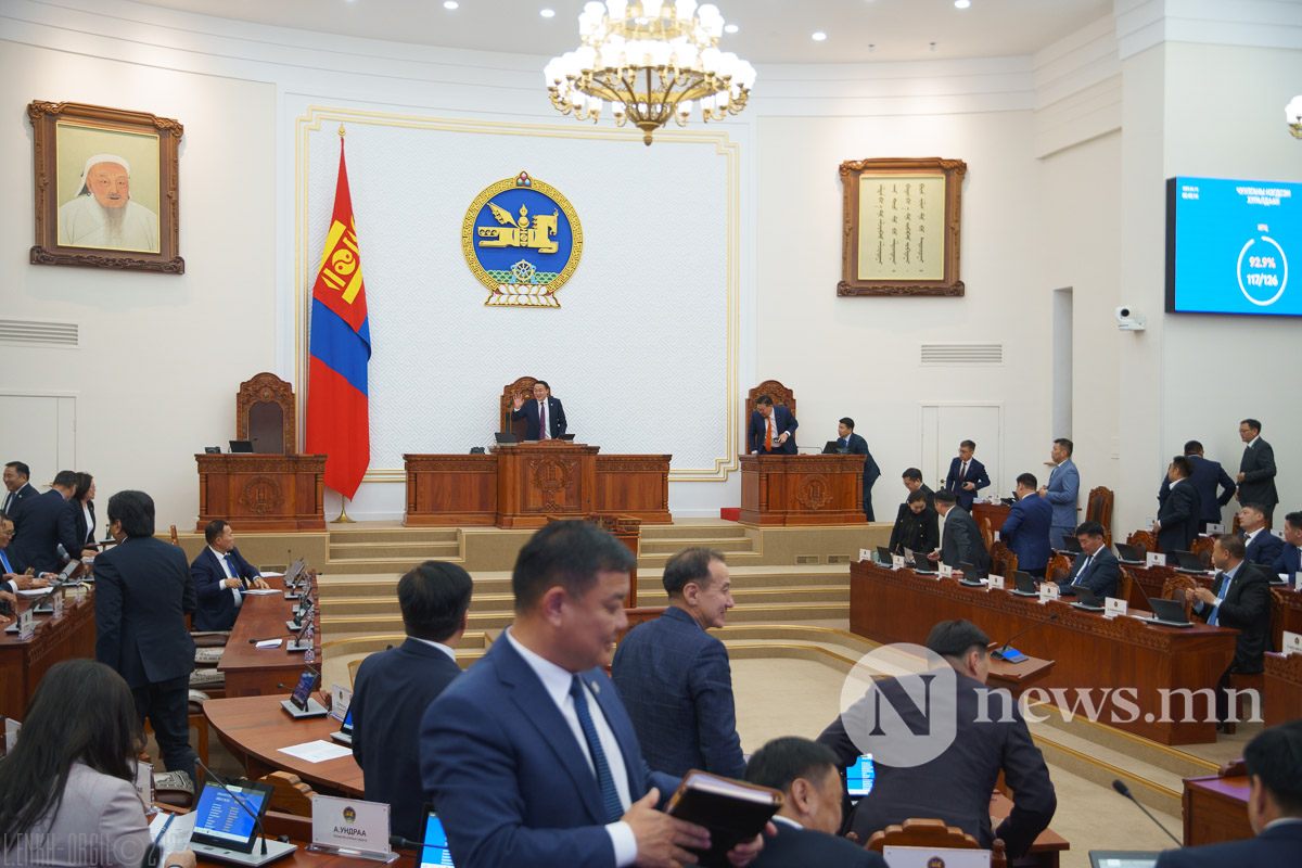 Zandanshatariig yrunhii saidaar tomilov (13 of 23)