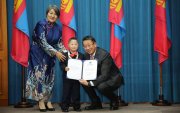 "Хүүхэд бүр цэцэрлэгтэй, сургуультай, зуслантай, ордонтой байх ёстой"