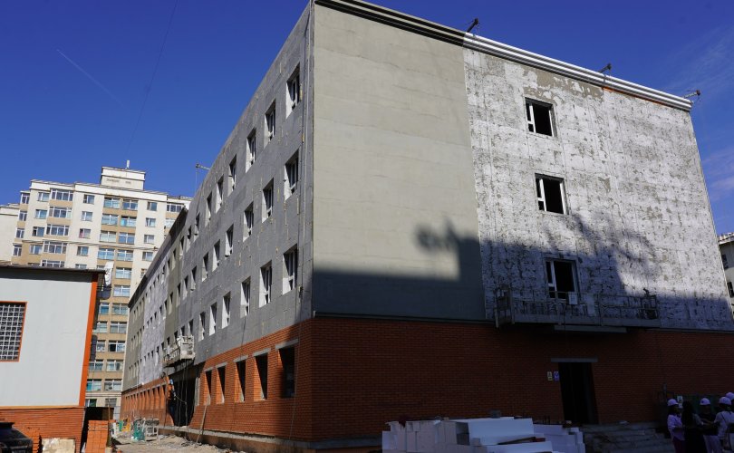 Нийслэлийн 15 дугаар сургуулийн өргөтгөлийн ажил 75 хувьтай үргэлжилж байна