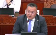 53.5 тэрбум төгрөгөөр шороон овоолго босгосон Ж.Золжаргалыг АТГ-т шалгуулъя