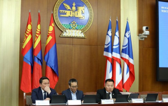 АН-ын бүлгийн хуралд Ерөнхий сайдад нэр дэвшигч Г.Занданшатар оролцож байна