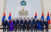 Засгийн газар байгуулагдаж, өндөржүүлсэн байдал зарлав