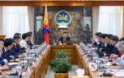 Засгийн газар ээлжит бусаар хуралдаж, хэмнэлтийн төсөв хэлэлцэнэ