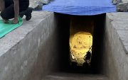 Ерөө сумаас 1800 жилийн өмнөх язгууртны бунхан олджээ