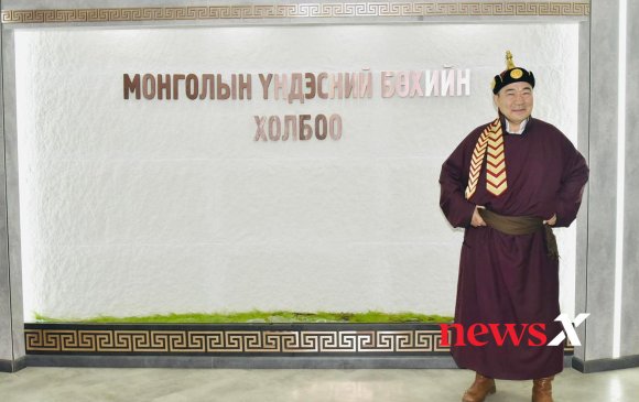 Дархан аварга Б.Бат-Эрдэнэтэй ижил нэртэй 15,495 иргэн байна