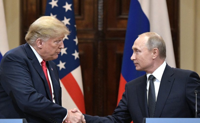 Трамп, Путин нар уулзахаар болжээ