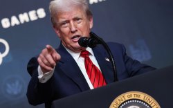 Орос, Украины удирдагчидтай уулзахад бэлэн гэдгээ Трамп илэрхийлэв