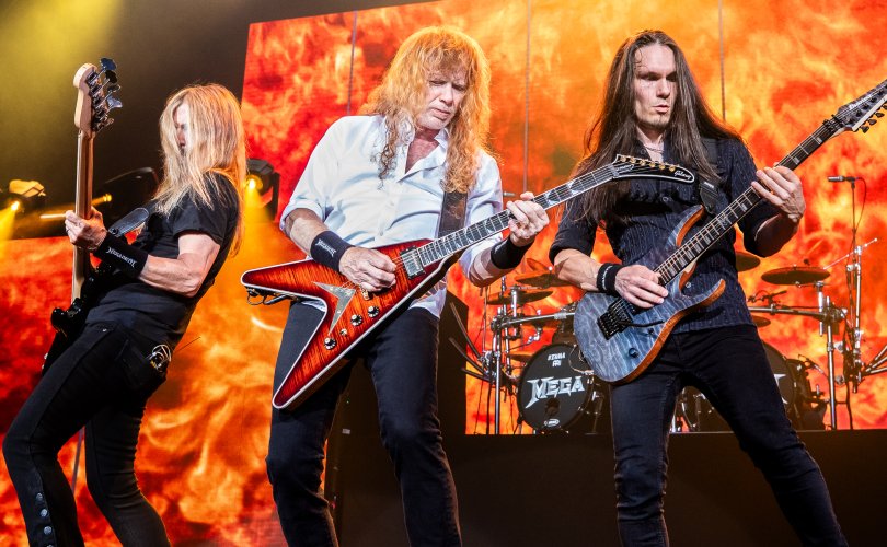 Megadeth хамтлаг сүүлчийн цомгоо гаргана