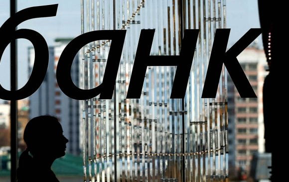 Орос: Цагдаа нарт иргэний дансыг царцаах эрх олгоно