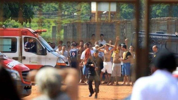 Бразилын шоронд дэгдсэн үймээнээр 9 хоригдол амиа алджээ