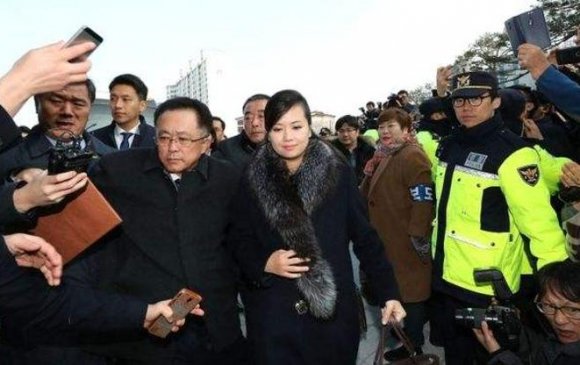 Хойд Солонгосын төлөөлөгчид Өмнөд Солонгост очлоо