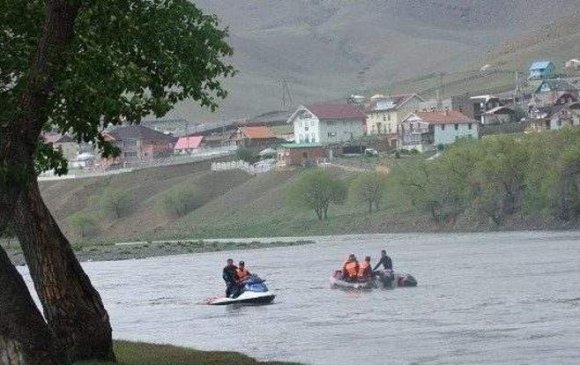 Гурван иргэнийг эрэн хайх ажиллагаа үргэлжилж байна