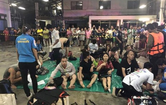 Тайландын далайд усан завь хөмөрч 49 хүн сураггүй болжээ