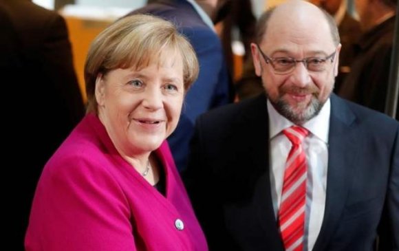 Германы социал демократууд  Меркелтэй хамтрахыг дэмжлээ