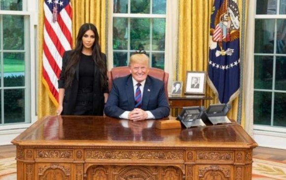 Доналд Трамп  Ким Кардашиантай өршөөлийн хуулиар уулзжээ