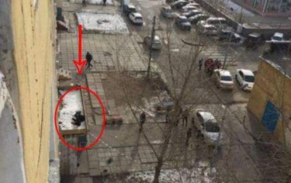Таван давхар барилгаас эмэгтэй хүн унаж нас барлаа