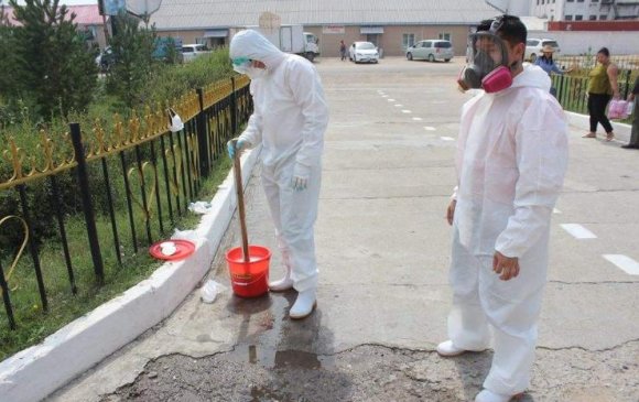 Үерт өртсөн газрыг халдваргүйжүүлэв