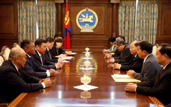 БНАЛАУ-ын Камман Сүнвилөт тэргүүтэй төлөөлөгчдийг хүлээн авч уулзлаа