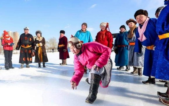 Улаанбаатарын өвлийн наадам Үндэсний цэцэрлэгт хүрээлэнд болж байна